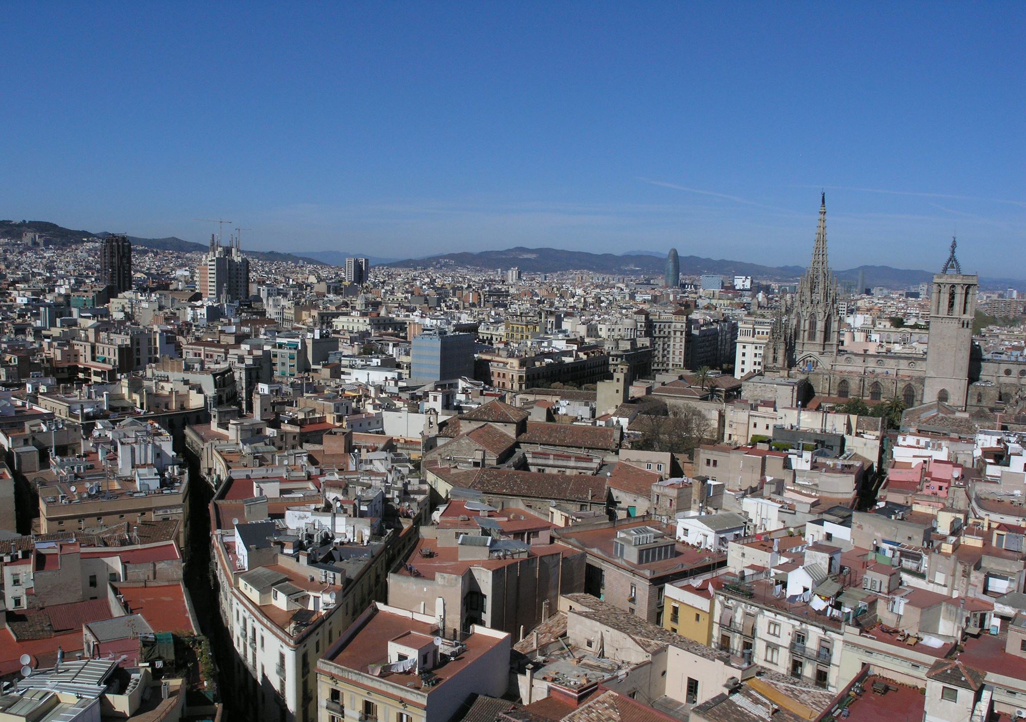 tours guiados La Basílica de Santa María del Pi barcelona